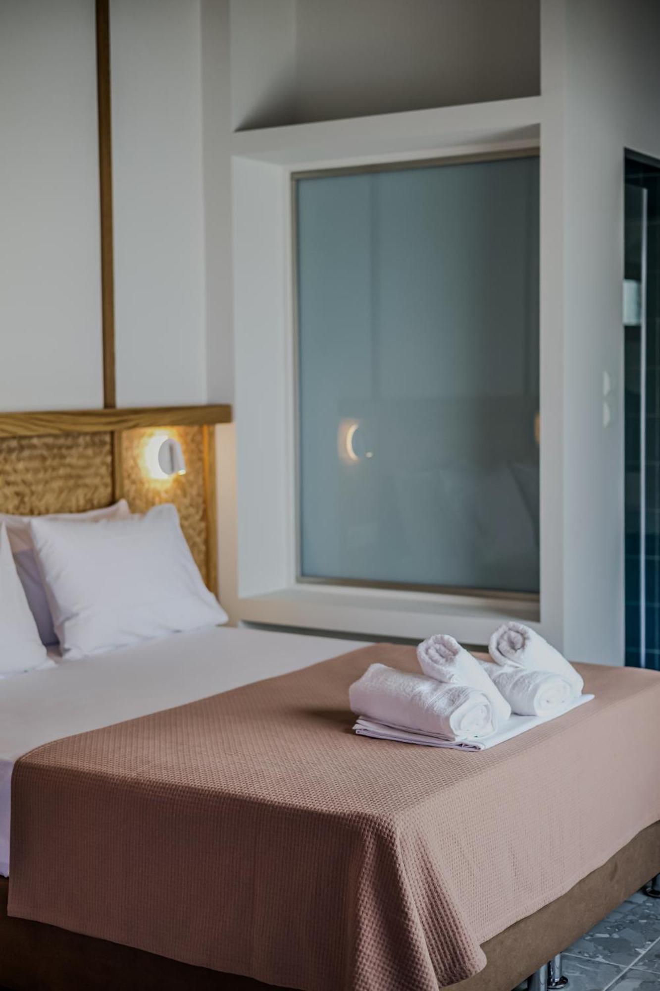 Take Me Here With A Sea View By Salt Apartments Volos Exterior foto